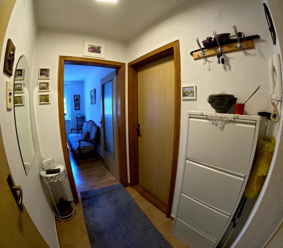 Sweet Apartment *